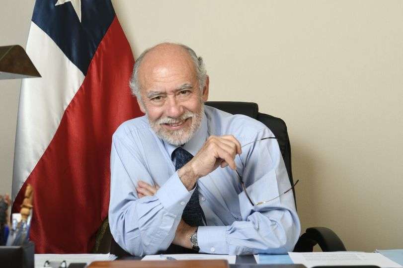 Iván Flores Iván Flores